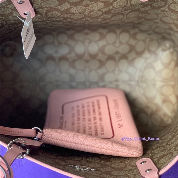 ▪️COACH▪️Petal Khaki Reversible City Tote & Pouch - Picture 6 of 7